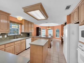 1713  Turtle Point Drive , DeSoto Texas 75115