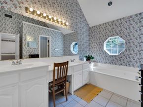 1713  Turtle Point Drive , DeSoto Texas 75115