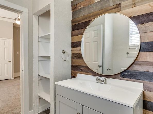 2814 NW 20th Street , Fort Worth Texas 76106