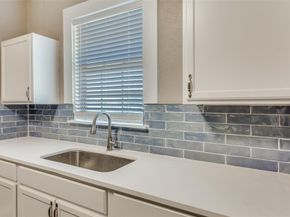 2814 NW 20th Street , Fort Worth Texas 76106