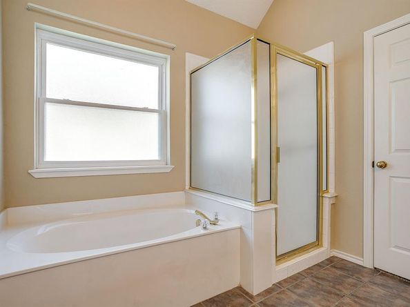 7116  Deer Hollow Drive , Fort Worth Texas 76132