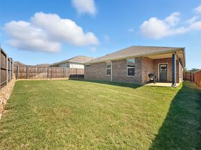 2216  Redwing Drive , Denton Texas 76205