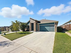 2216  Redwing Drive , Denton Texas 76205