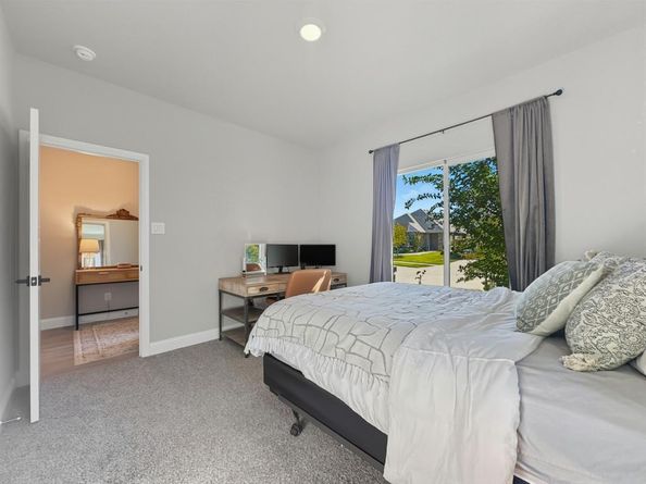 2216  Redwing Drive , Denton Texas 76205