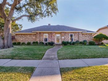 2413  Parkside Drive 
