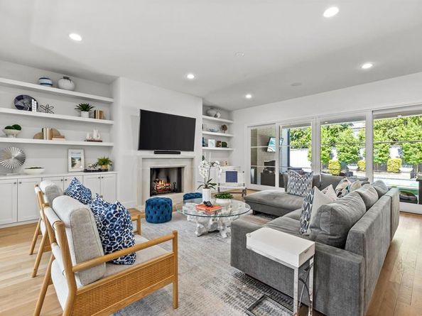5639 W Amherst Avenue , Dallas Texas 75209