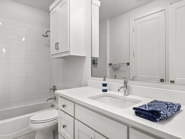 5639 W Amherst Avenue , Dallas Texas 75209