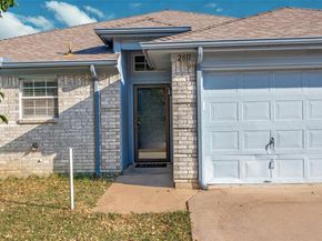 2811  Monthaven Drive , Arlington Texas 76001