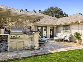 7414  Hundley Boulevard , Dallas Texas 75231