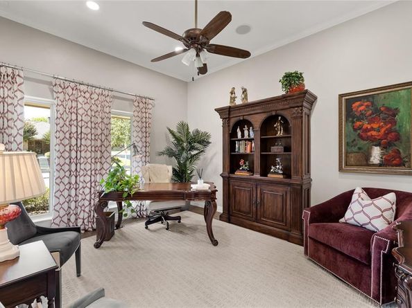 7414  Hundley Boulevard , Dallas Texas 75231