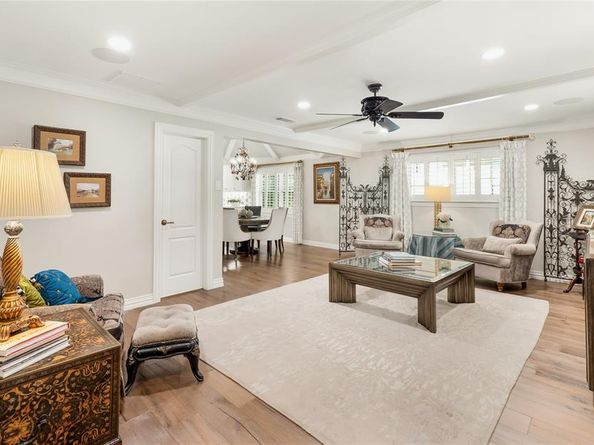 7414  Hundley Boulevard , Dallas Texas 75231