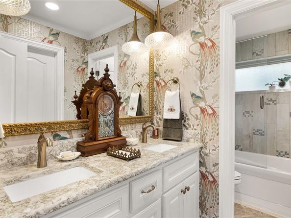 7414  Hundley Boulevard , Dallas Texas 75231