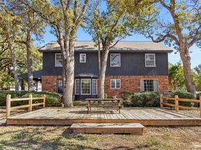 180  Highview Drive , Double Oak Texas 75077