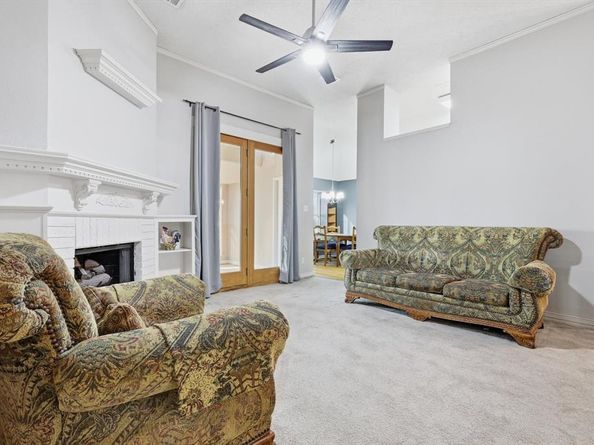 1112  Heather Lane , Carrollton Texas 75010