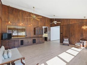 112  Virginia Lane , Arlington Texas 76010