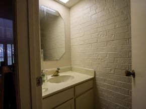 742  Oakwood Trail , Fort Worth Texas 76112