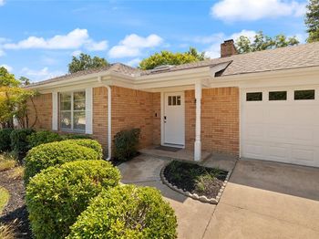 1506  Ridgeview Drive 