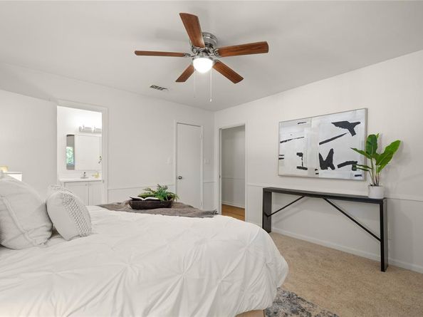 1506  Ridgeview Drive , Arlington Texas 76012