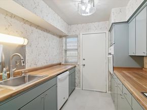 11118  Valleydale Drive  A, Dallas Texas 75230