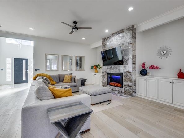 944  Hills Creek Drive , McKinney Texas 75072