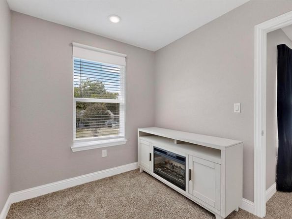 430  Davidson Drive , Garland Texas 75040