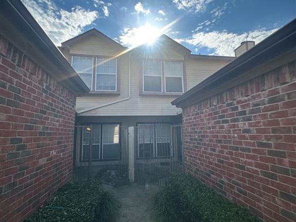 3209  Wykes Drive , Garland Texas 75043