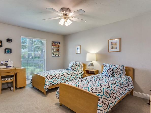 2714  Ripplesprings Court , Arlington Texas 76016