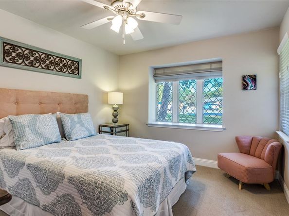 2714  Ripplesprings Court , Arlington Texas 76016