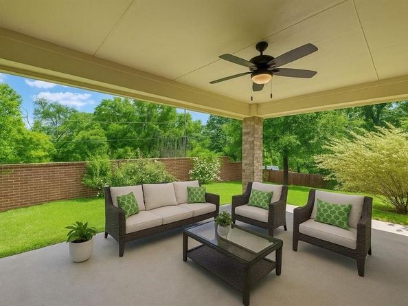 512  Hidden Springs Trail , Azle Texas 76020