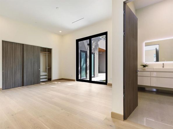 6218  Walnut Hill Lane , Dallas Texas 75230