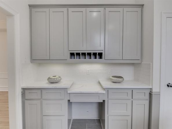 2121  Shari Lane , Garland Texas 75043