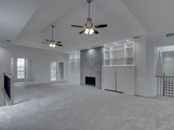 2121  Shari Lane , Garland Texas 75043