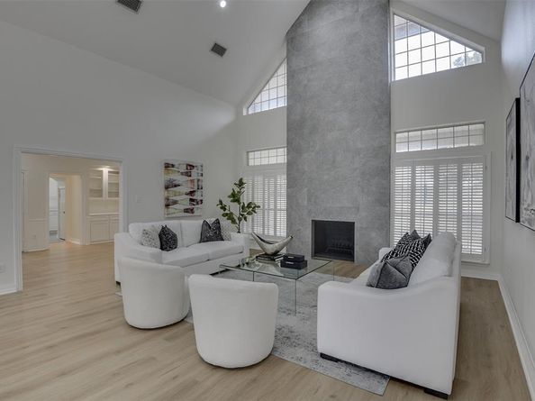 2121  Shari Lane , Garland Texas 75043