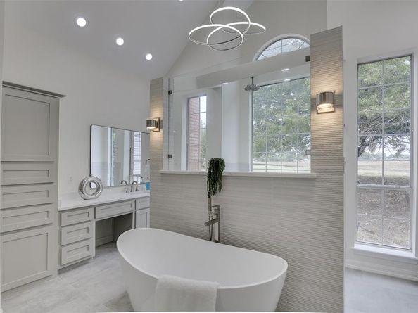 2121  Shari Lane , Garland Texas 75043