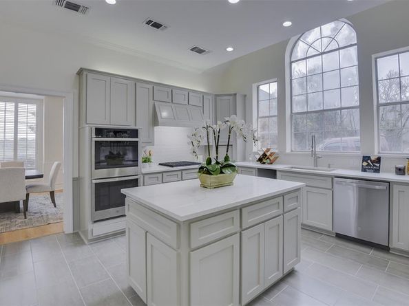 2121  Shari Lane , Garland Texas 75043