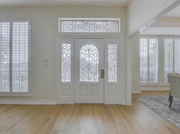 2121  Shari Lane , Garland Texas 75043