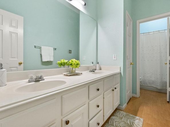 1002  Muirfield Drive , Mansfield Texas 76063