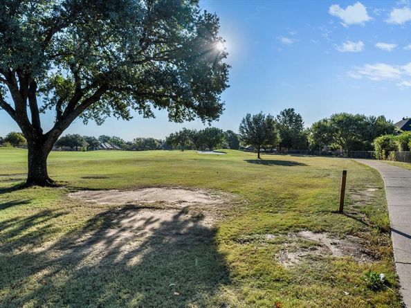 1002  Muirfield Drive , Mansfield Texas 76063