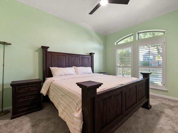 1002  Muirfield Drive , Mansfield Texas 76063