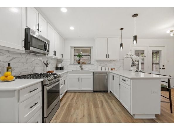 4364  Carolina Street , Grand Prairie Texas 75052