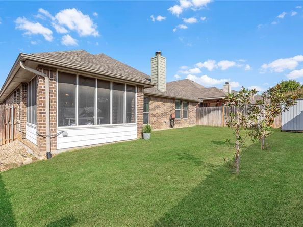 3940  Hollow Lake Road , Fort Worth Texas 76262