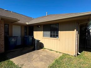 506  Amber Lane , DeSoto Texas 75115