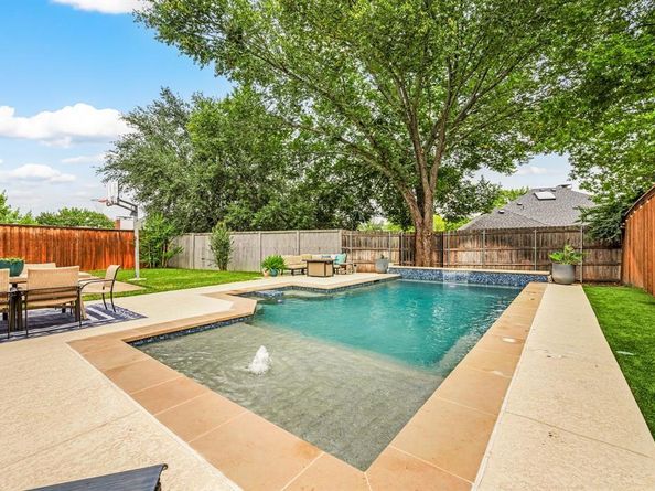 3228  Oakdale Drive , Hurst Texas 76054