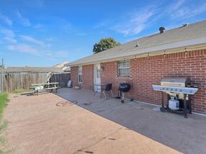 428 S Las Vegas Trail , White Settlement Texas 76108