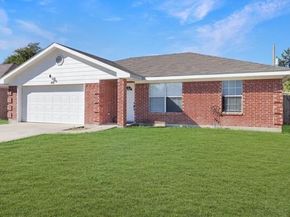 428 S Las Vegas Trail , White Settlement Texas 76108