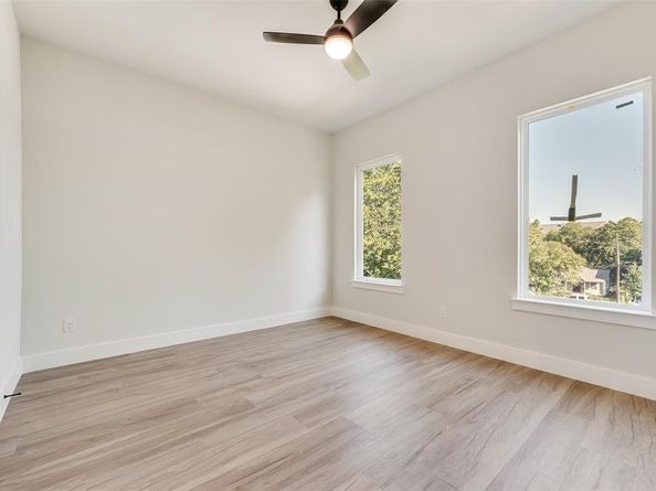 1123  Muncie  , Dallas Texas 75212