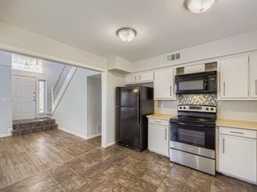 1885  Cliff View Drive , Lewisville Texas 75077