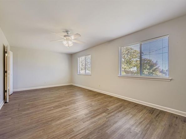 1885  Cliff View Drive , Lewisville Texas 75077