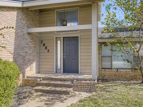 1885  Cliff View Drive , Lewisville Texas 75077