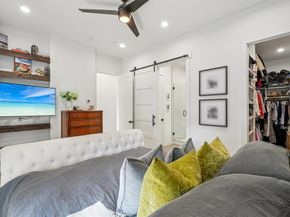 145 N Henderson Avenue  102, Dallas Texas 75214